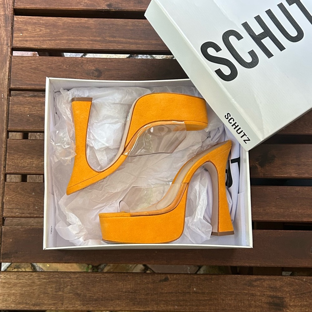 SCHUTZ orange platform sandal